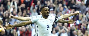 İngiltere'de Jermain Defoe rüzgarı