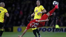 Premier Lig'de yılın golü Emre Can'dan!