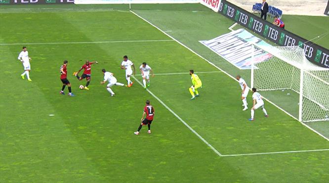 Gençler müthiş geldi, Rantie Eray'ı geçemedi!