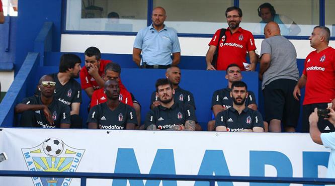 Beşiktaş'ta yeniler forma giymedi!