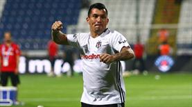Medel ilk kez kadroda
