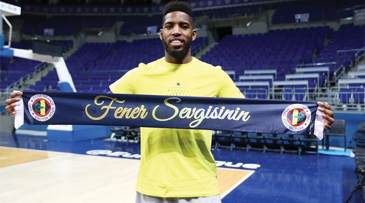 Thompson şampiyonluklara odaklandı