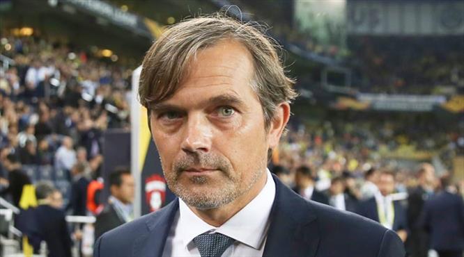"Cocu çok büyük antrenör"