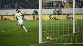 Bu sezon 4. kez 3 gol yedi
