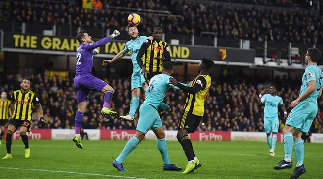 Newcastle Watford'dan kaçamadı (ÖZET)