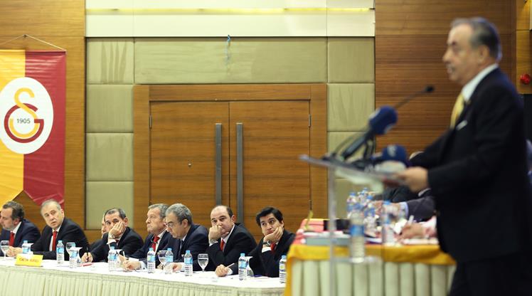 Galatasaray'da kritik divan