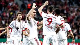 Rummenige eleştirilere tepki gösterdi! "O bir gol makinesi"