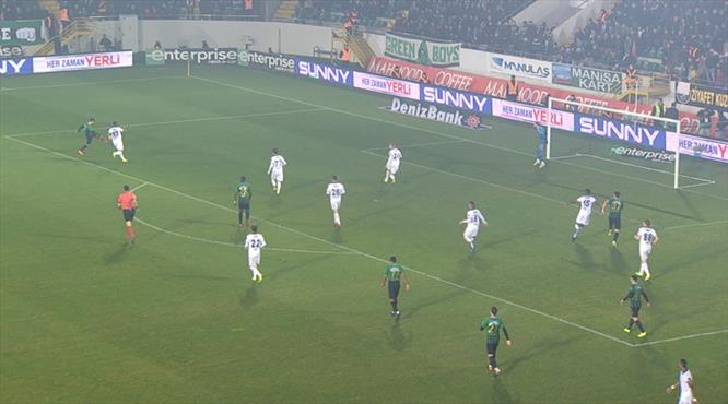 Haftanın kurtarışına ilk aday Karius