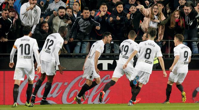 Zidane'a ilk darbe Valencia'dan (ÖZET)