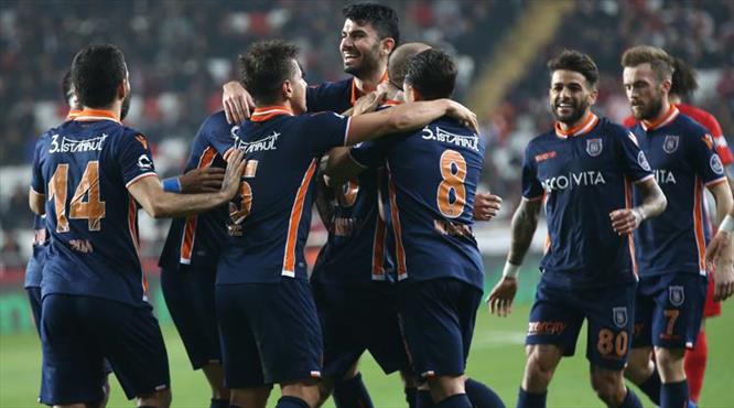 Medipol Başakşehir tarih yazmak istiyor