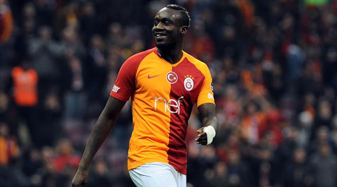 Diagne krallığını ilan ediyor