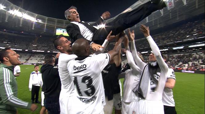 Şenol Güneş omuzlarda veda etti