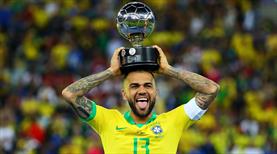 Dani Alves paylaşılamıyor! United ve City devrede...