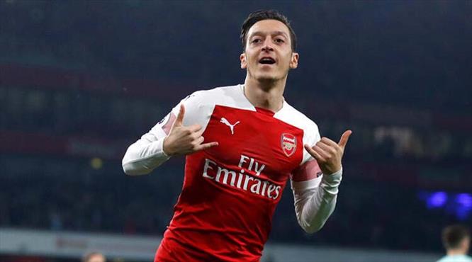 "Kendimi Mesut Özil'e benzetiyorum"