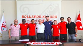 Boluspor'dan imza şov