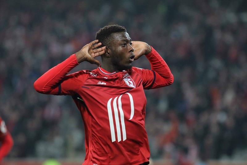 Yaz transfer döneminde kadrosunu güçlendirmek isteyen Arsenal'in hedefindeki Lille'in yıldızı Nicolas Pepe'yi transfer edebilmek için 69 milyon poundu gözden çıkarması gerekecek.