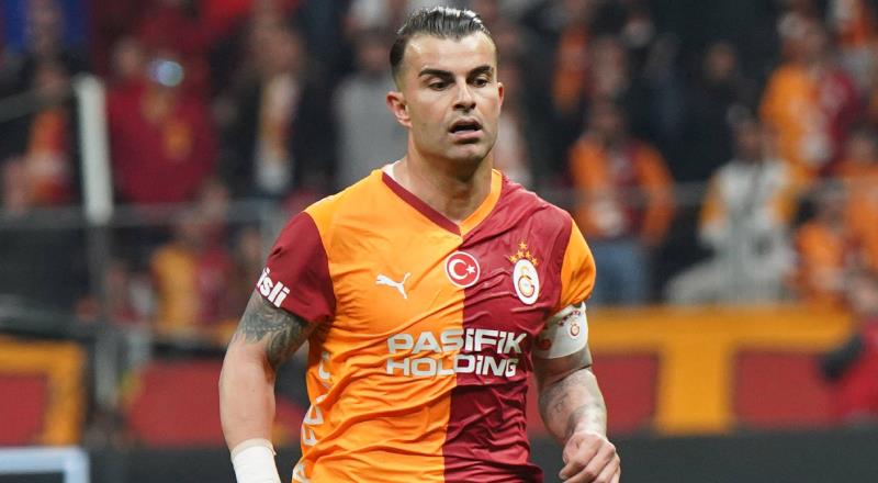 Sizin seçiminiz: Stoper: Abdülkerim Bardakcı - Galatasaray - %64 Sizin seçiminiz: Stoper: Abdülkerim Bardakcı - Galatasaray - %64