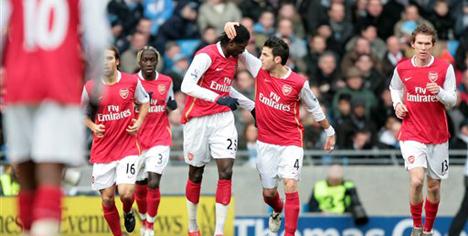 Arsenal'den kritik zafer