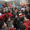 Taksim'de dostluk sesleri!