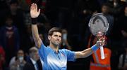 Son şampiyon Djokovic yarı finalde