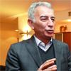Adnan Polat'ı topa tuttu!
