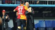 Mustafa Denizli ve Burak Yılmaz arasında özel görüşme