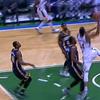 Antetokounmpo'dan enfes bir smaç