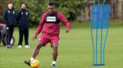 Emenike West Ham'a çabuk alıştı