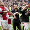 Feyenoord'a bir darbe de Ajax'tan