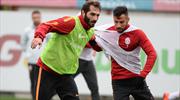 Galatasaray'da Hamit Altıntop'un ayak bileği kırıldı