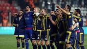 Akhisar'ı 3-0'la geçen Fenerbahçe'de moraller yerinde!
