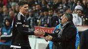 Şenol Güneş, futbolcuların sözleşme konularını düşünmemelerini istedi