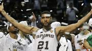 Tim Duncan, NBA kariyerini sona erdirdiğini açıkladı 