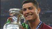Ronaldo ölümsüzleşiyor!
