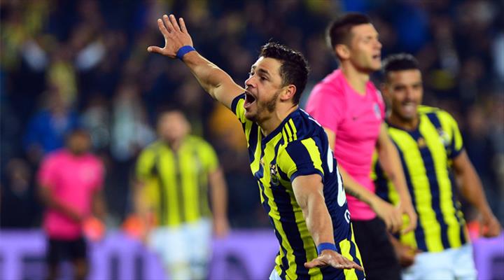 Fenerbahçe Kasımpaşa'dan üstün
