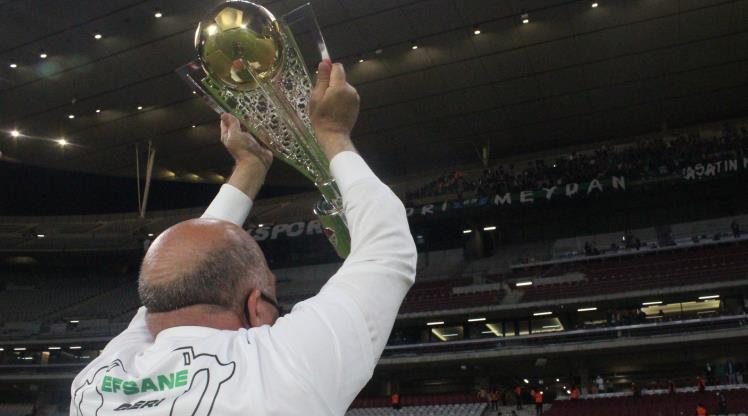 "Seneye Süper Lig için kadro kuracağız"