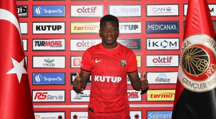 Gençlerbirliği Bangoura'yı kadrosuna kattı