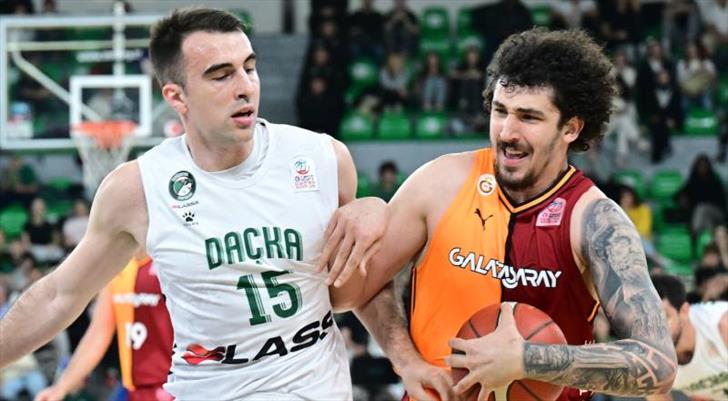 ÖZET | Darüşşafaka Lassa evinde Galatasaray'ı mağlup etti!