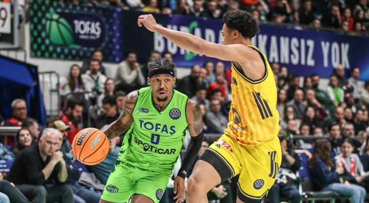 TOFAŞ, sahasında Alba Berlin'e mağlup oldu