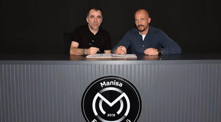 Manisa FK, teknik direktör Maestro ile anlaştı