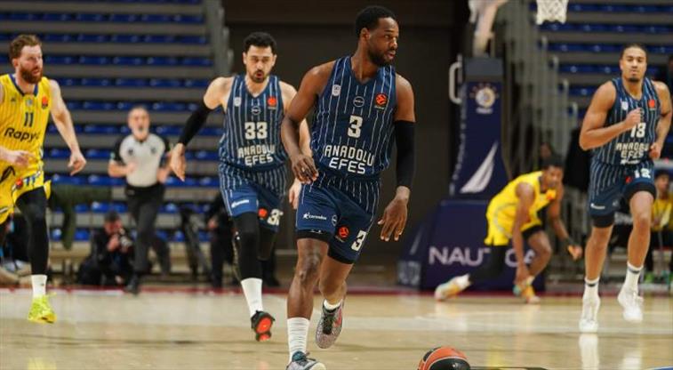 EuroLeague'den Anadolu Efes'e ceza!