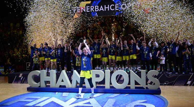 Avrupa'daki Türk finalinde şampiyon Fenerbahçe Opet! 