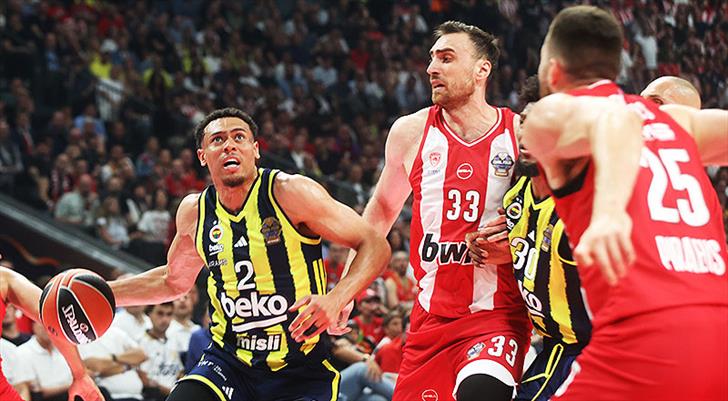 Atina'da yıkıldık! Fenerbahçe Beko finalin kapısından döndü