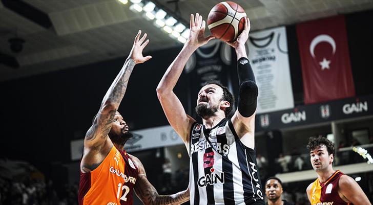 Dev eşleşmenin ilk maçında Beşiktaş Gain farka koştu!