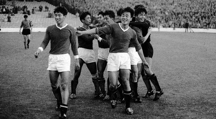 Asya futbolunun ilk mucizesi: Kimsenin tanımadığı bir takım, dünya devini yıktı!