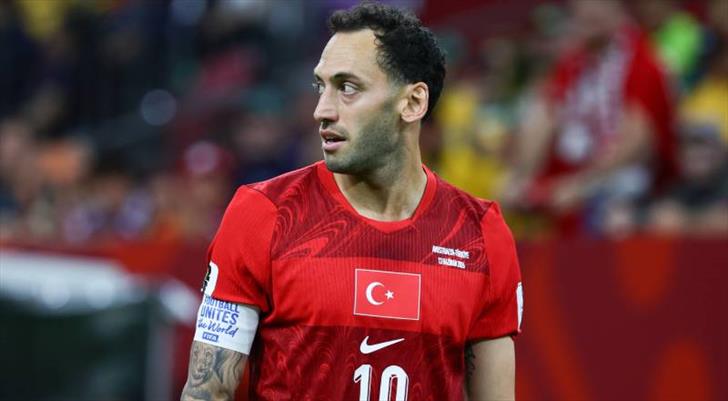 Hakan Çalhanoğlu: "Bazen tokat yemek iyi gelir"