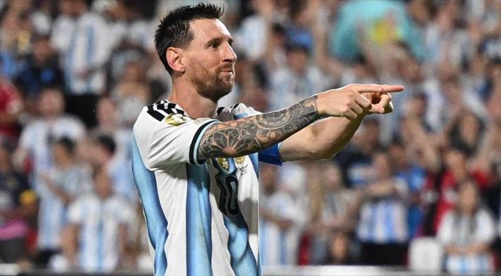 Lionel Messi bekleneni yaptı, yine tarihe geçti!