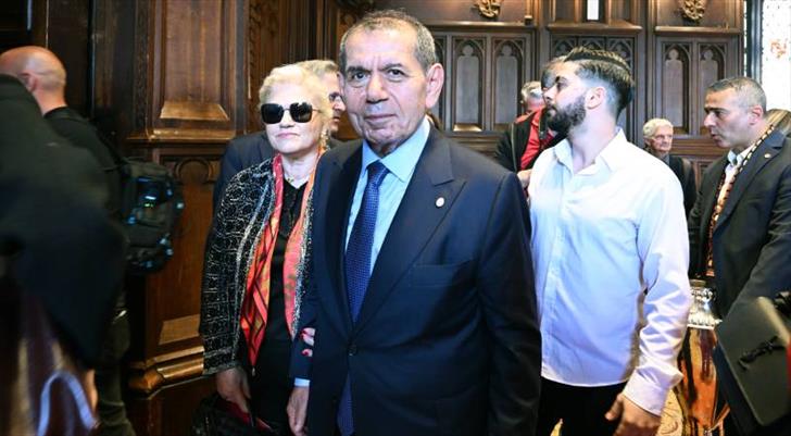 Dursun Özbek: "Galatasaray'ın yarınlarını inşa etmeye çalışıyoruz"