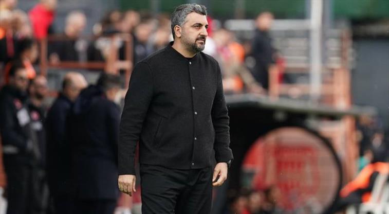 Pendikspor'da Sinan Kaloğlu ile yollar ayrıldı!