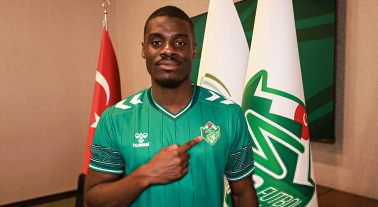 Iğdır FK, Ahmet Köse ve Kouagba'yı renklerine bağladı